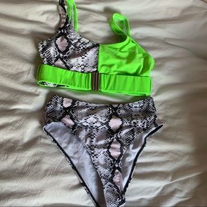 Zaful swimsuit with high waisted bottoms